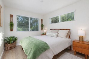 House, Private Bathroom, Beach View
