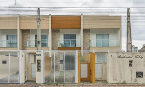 Apartemen Basic | Eksterior