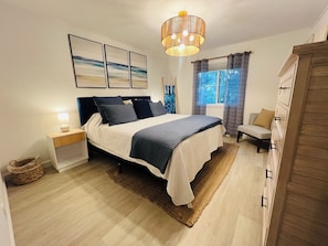 2 bedrooms, iron/ironing board, WiFi - New Listing Hilton Head Villa-Walk to Beach/ Shops (Hilton Head Island)