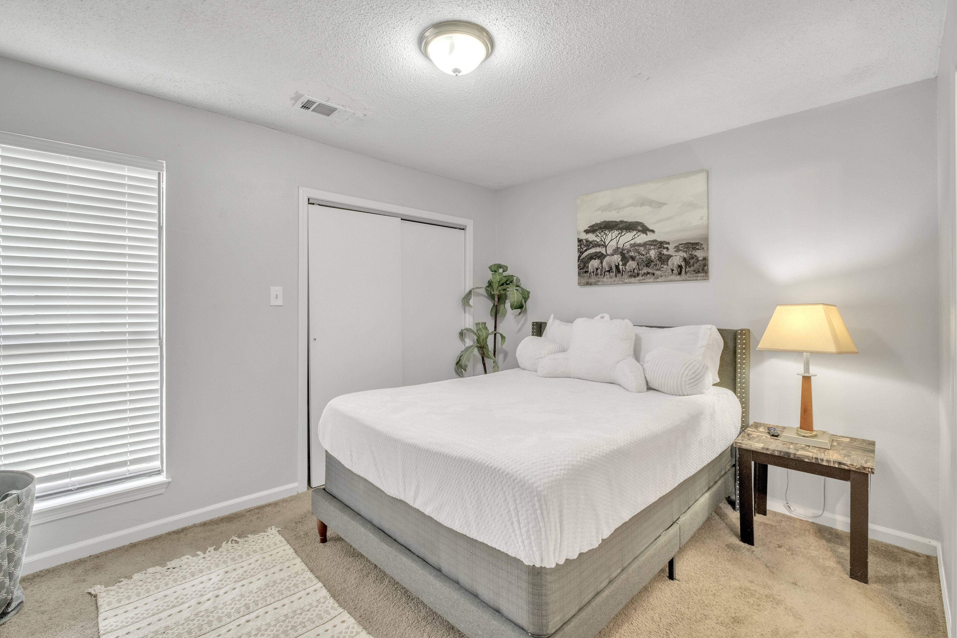 Strykejern/-brett, wi-fi og sengetøy