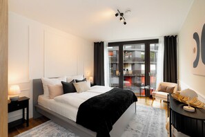 Bügeleisen/Bügelbrett, WLAN, Bettwäsche