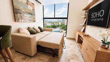Apartment | Living area | TV