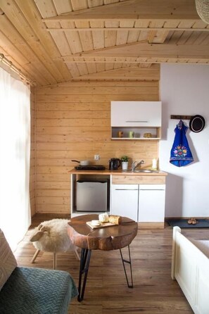 Interior - Miedzy Owcami Meee (Czorsztyn)