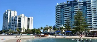 Broadwater Waterfront Balcony near Sea World