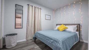 Fer et planche Ă repasser, Wi-Fi, draps fournis