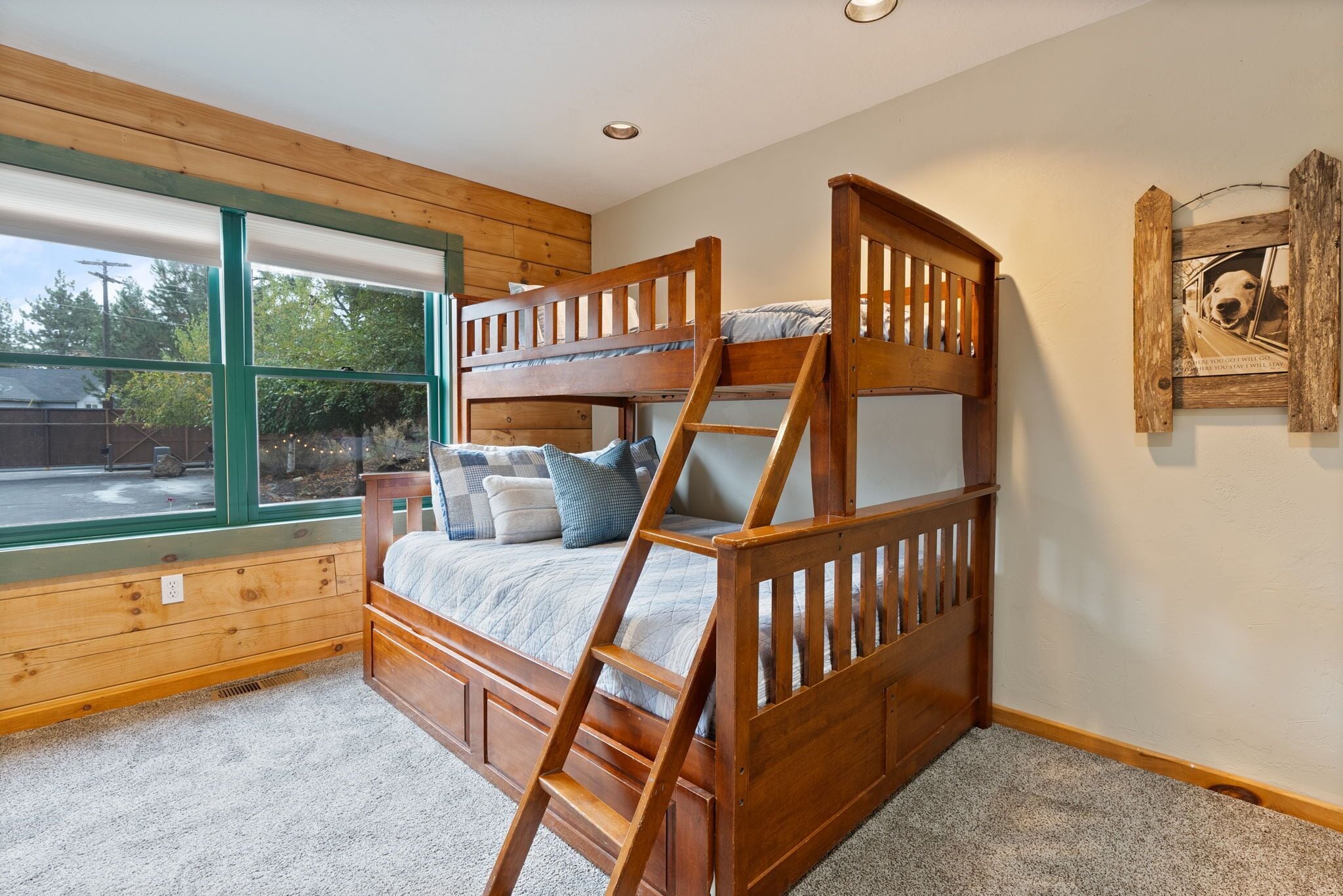 4 habitaciones, cuna de viaje, wifi y ropa de cama 