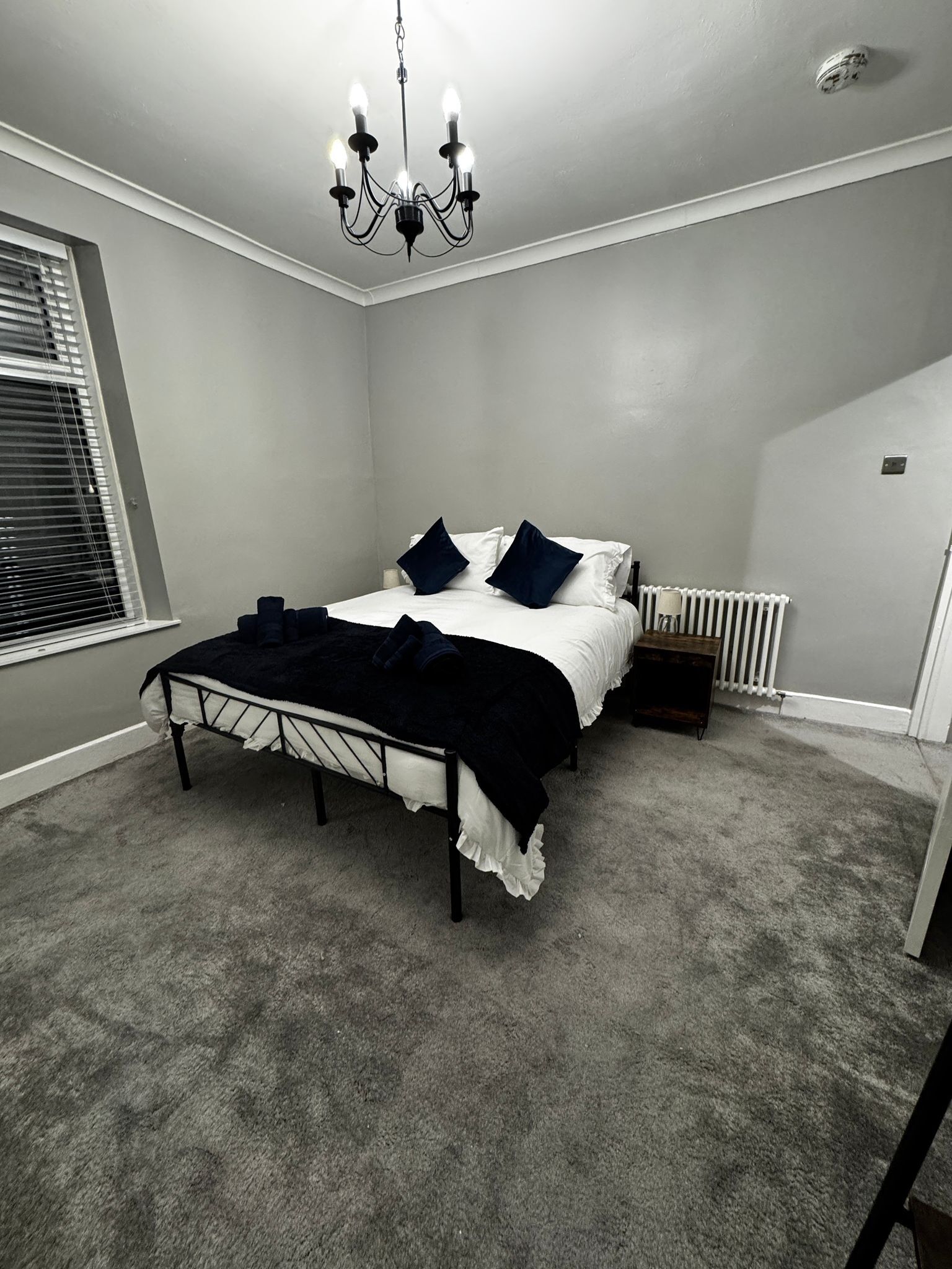 2 Schlafzimmer, Bügeleisen/Bügelbrett, kostenloses WLAN, Bettwäsche