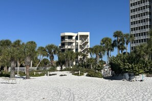 Exterior - Excelsior: The Sky Loft (Siesta Key)