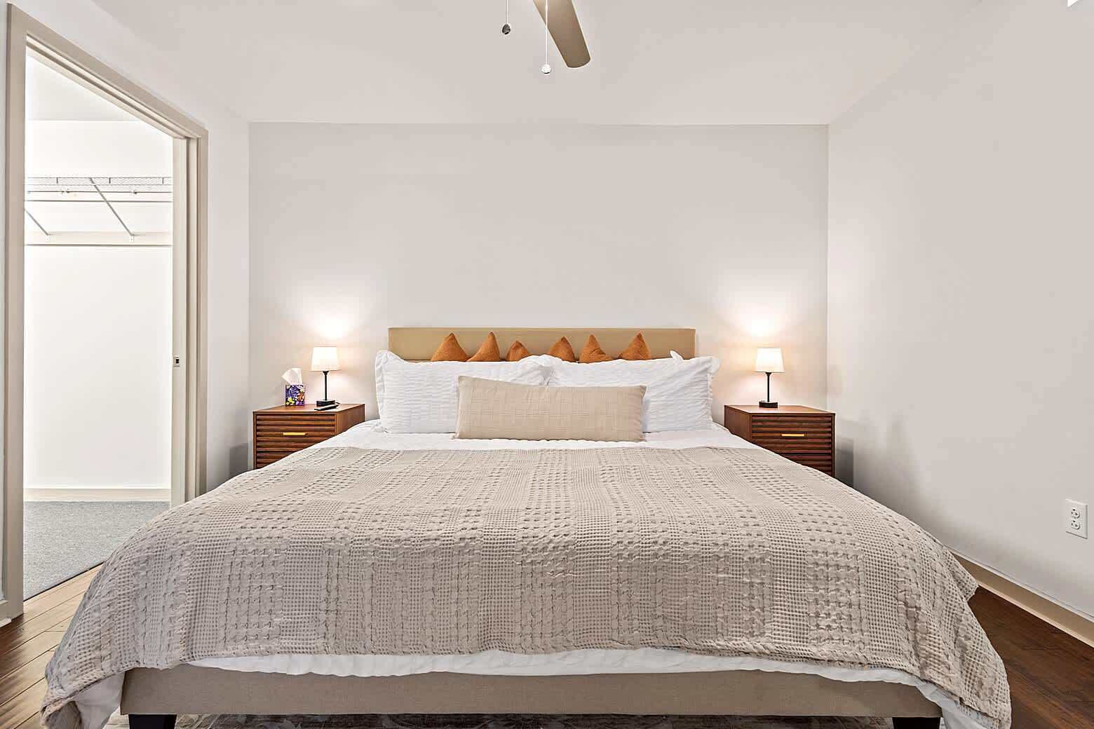 Desk, iron/ironing board, travel crib, WiFi