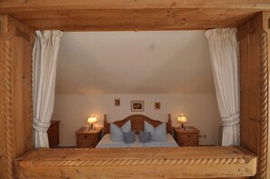 WiFi, bed sheets - Apartment 'Waxenstein' with Mountain View, Balcony and Wi-Fi (Grainau)