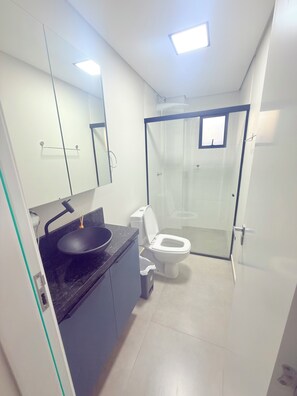 Bathroom - NEW APARTMENT WITH GARAGE IN DOWNTOWN FOZ (Foz do Iguaçu)
