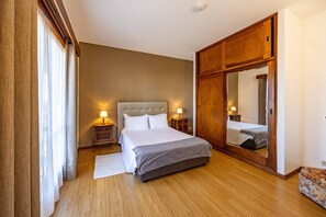 Room - Vila Gama - Dragoeiro Apartment (Machico)