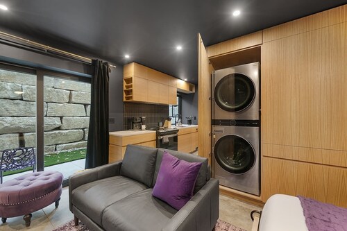 Wildcat Speakeasy | K-State Vibes + Prime Location