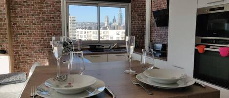 Fridge, microwave, oven, dishwasher