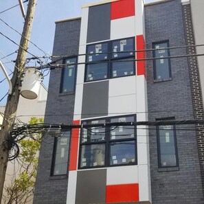 Exterior - P3A, Near MET, convention center 1 bedroom 1 bathroom,share kitchen (Philadelphia)