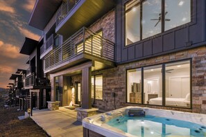 Outdoor spa tub - Park City Getaway w/ Hot Tub + Lake & Mtn Views (Hideout)