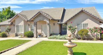 Full 3-Bdrm home, EV charger & space to park anything.