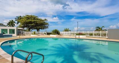 Sol Dorado | Beach access, pool, gym & resort vibe