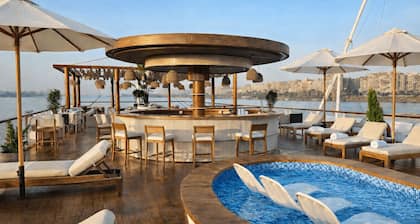 Hathor dahabiya cruise