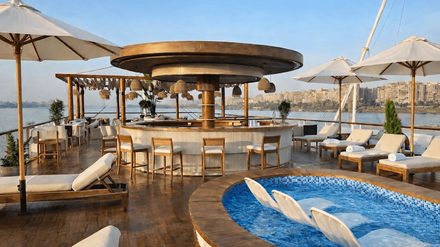 Hathor dahabiya cruise