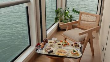 Suite Royale, balcon, vue fleuve | Vue depuis le balcon