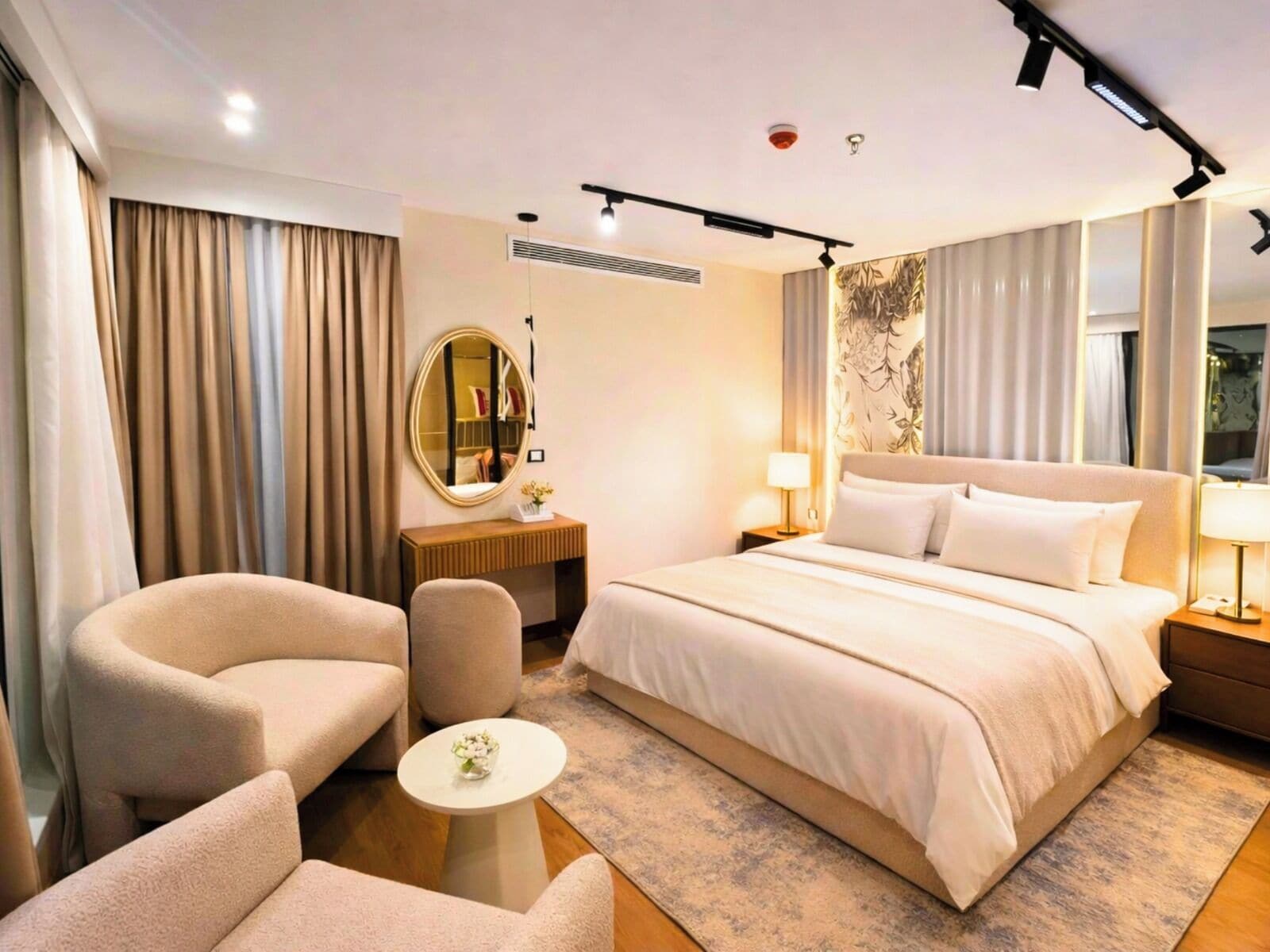 Royal Suite, Balcony, River View | Egyptian cotton sheets, premium bedding, minibar, individually decorated