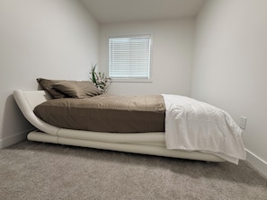 Strygejern/strygebræt, Wi-Fi, sengetøj