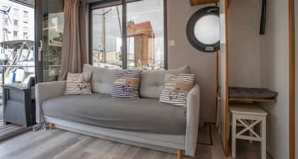 Houseboat Tommi with Private Terrace and Wi-Fi