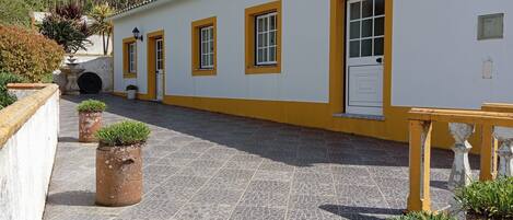 Enceinte de lâhĂ©bergement