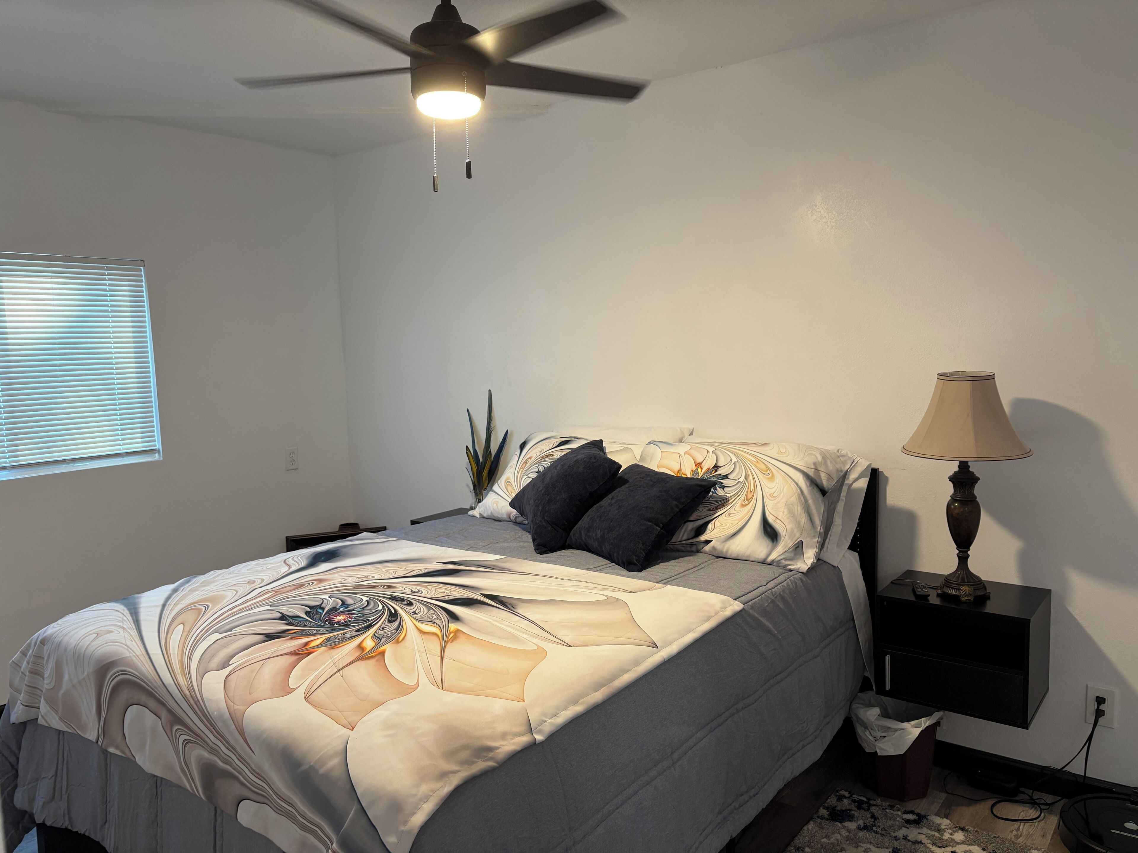 1 Schlafzimmer, Bügeleisen/Bügelbrett, Internetzugang, Bettwäsche