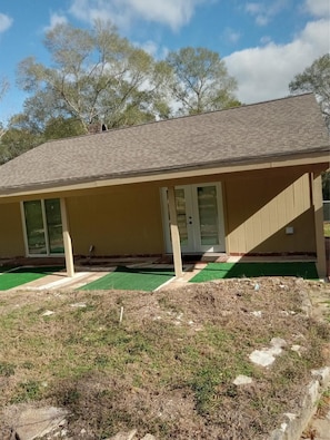 Exterior - 3-bedroom house in peaceful Magnolia with cool AC on 7.5 acres. (Magnolia)