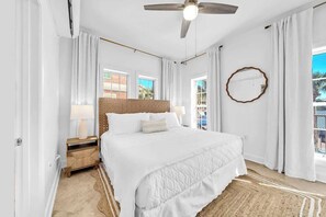 1 bedroom, travel cot, WiFi, bed sheets - Golden Hour Seacrest by Stay on 30a (Seacrest Beach)