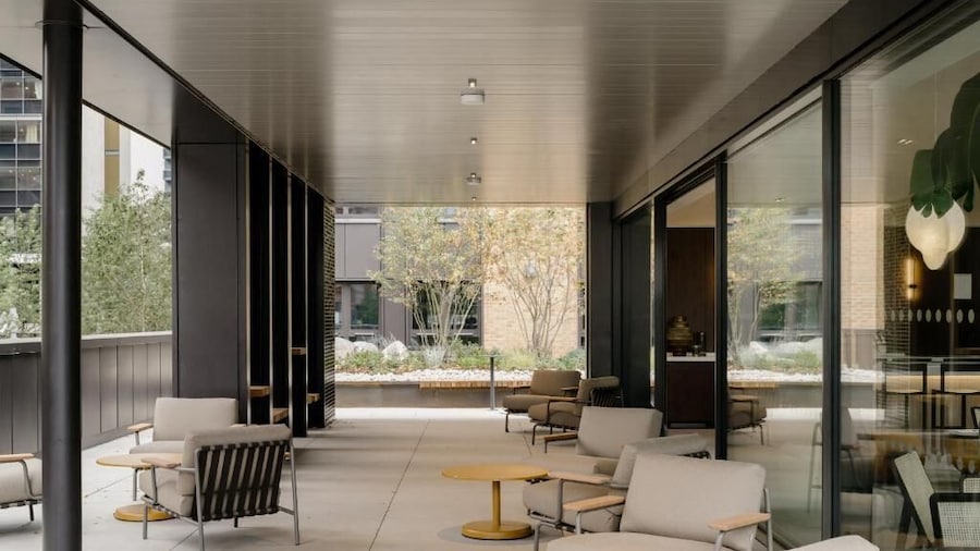 Canvas Wembley Arthur House