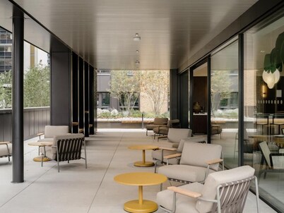 Canvas Wembley Arthur House