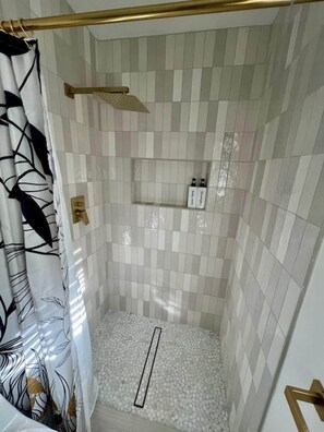 Shower, hair dryer, towels, soap - 4BR Scottsdale Oasis w/ Pool & Hot Tub (Scottsdale)