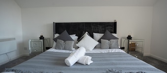 Brechin getaway 3 bedroom luxury villa