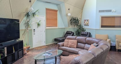 Fantastic 1-bedroom Geodesic Dome penthouse condo with AC in charming Pueblo