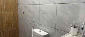 New ground floor apartment, close to the airport and city center.