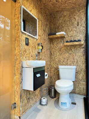 Towels, soap, toilet paper