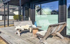 Outdoor dining - 3 bedroom beautiful apartment in Voss (Voss)