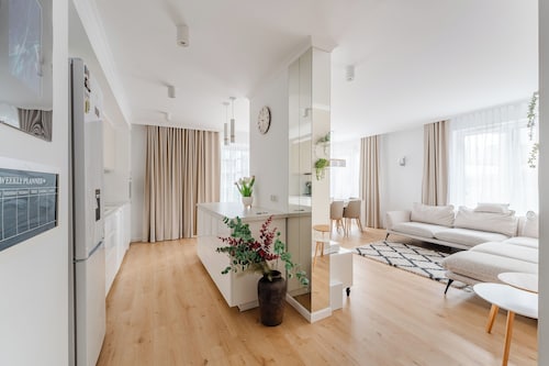Kołobrzeg Mazowiecka Park Apartment