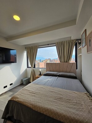 1 bedroom, iron/ironing board, WiFi, bed sheets - InnerBloom Your loft in the best neighborhood in Medellín, just 5 minutes from the stadium. (Medellín)