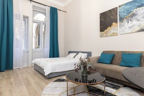 2 Schlafzimmer, Internetzugang, Bettwäsche