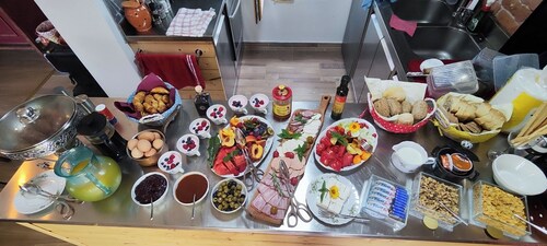 Peaceful countryside apartments in Međimurje with pool, breakfast, family fun.