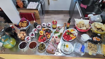 Ruokailu