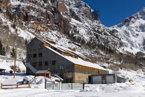 Uklassifisert bilde, 3 av 34, knapp