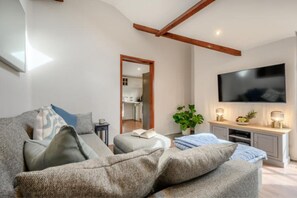 Studio | 2 phòng ngủ 