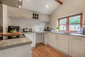 Studio | 2 phòng ngủ 