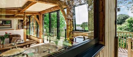House | 6 bedrooms