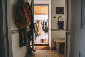 Rumah | 4 kamar tidur